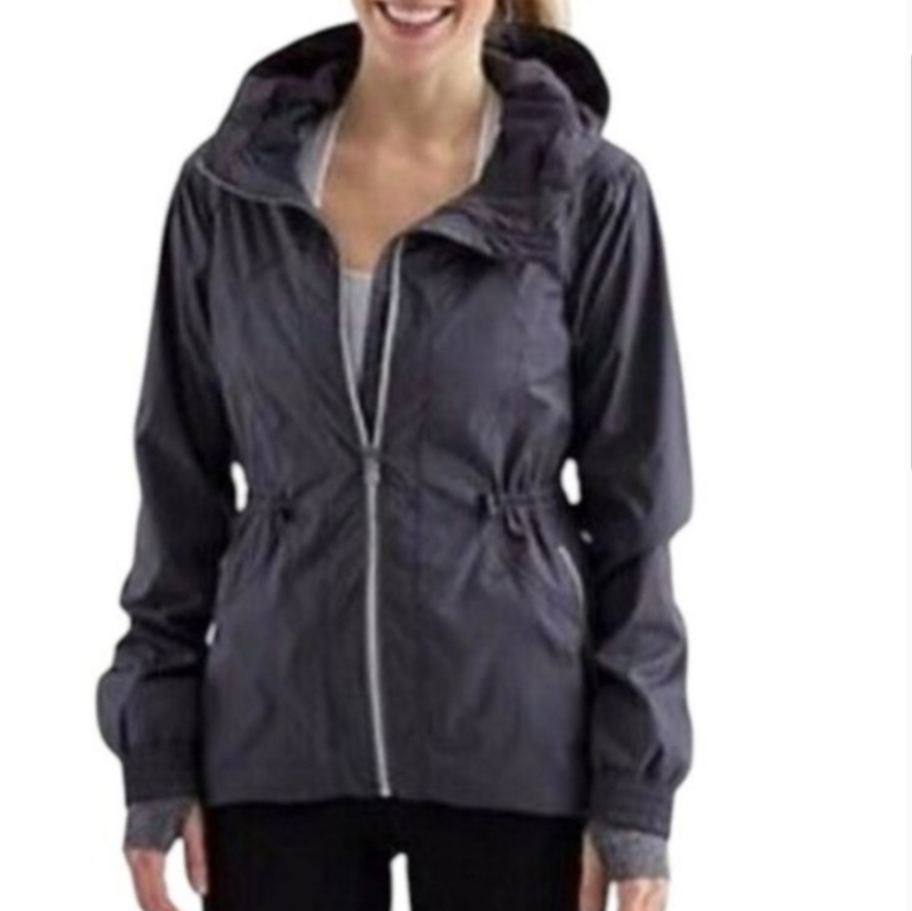 Lululemon Resolution Rain Jacket Deep Coal Grey Swift Cuffins Size 6 Like New